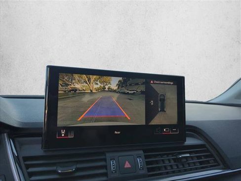 Used 2022 Audi Q5 2.0T Premium Plus w/ Premium Plus Package image 13