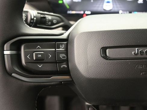 New 2026 Jeep Cherokee Limited AWD/4WD image 32