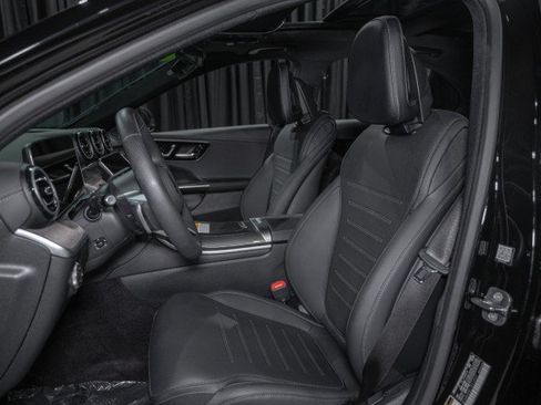 Certified 2026 Mercedes-Benz C 300 4MATIC Sedan image 11