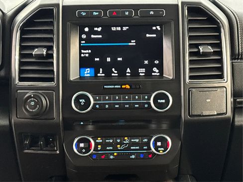 Used 2018 Ford Expedition Limited w/ Equipment Group 301A image 19