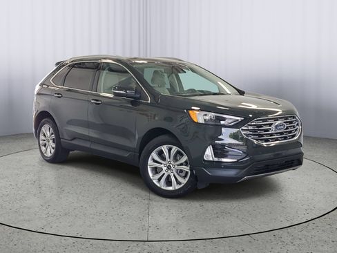 Certified 2024 Ford Edge Titanium AWD/4WD image 1