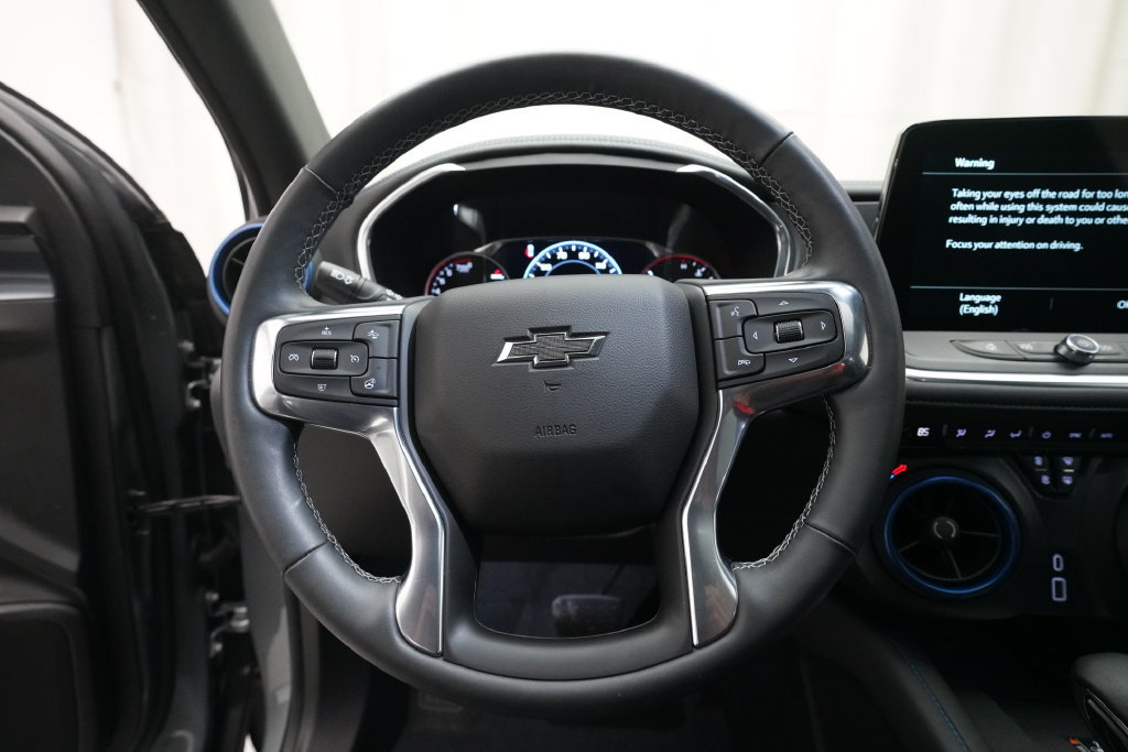 Used 2024 Chevrolet Blazer RS w/ Enhanced Convenience Package AWD/4WD image 4