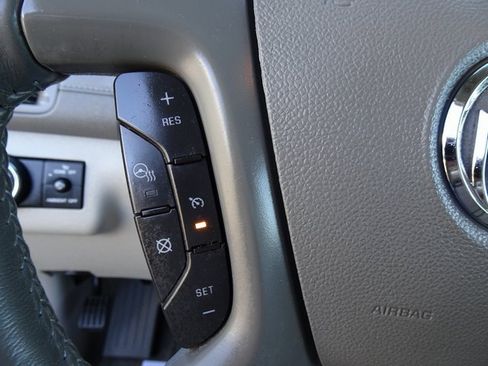 Used 2016 Buick Enclave Leather image 26