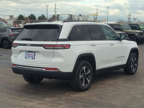 Used 2024 Jeep Grand Cherokee Limited 4xe AWD/4WD image 3