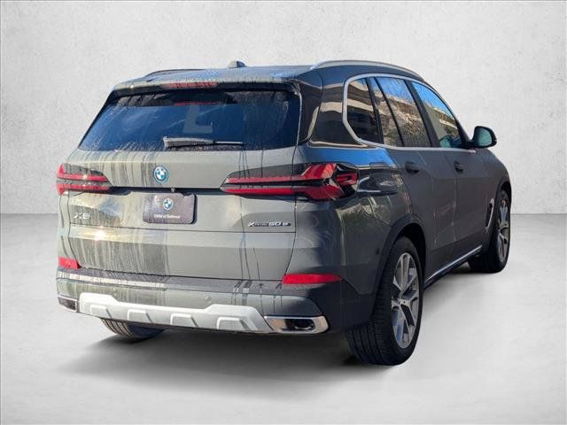 Used 2026 BMW X5 xDrive50e w/ Executive Package AWD/4WD image 2