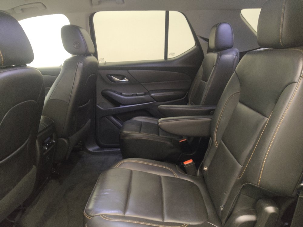Used 2020 Chevrolet Traverse LT w/ LPO, Floor Liner Package AWD/4WD image 18