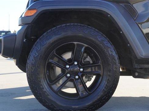 Certified 2021 Jeep Wrangler Unlimited Sport image 5