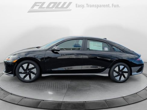 New 2025 Hyundai Ioniq 6 SE image 4