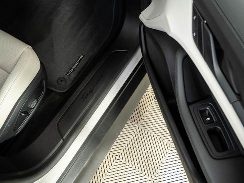 Certified 2024 Porsche Taycan RWD image 25