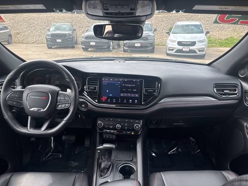 Used 2025 Dodge Durango GT AWD/4WD image 24