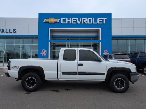 Used 2005 Chevrolet Silverado 1500 LS image 26