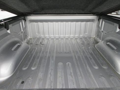 Used 2020 RAM 1500 Big Horn AWD/4WD image 15