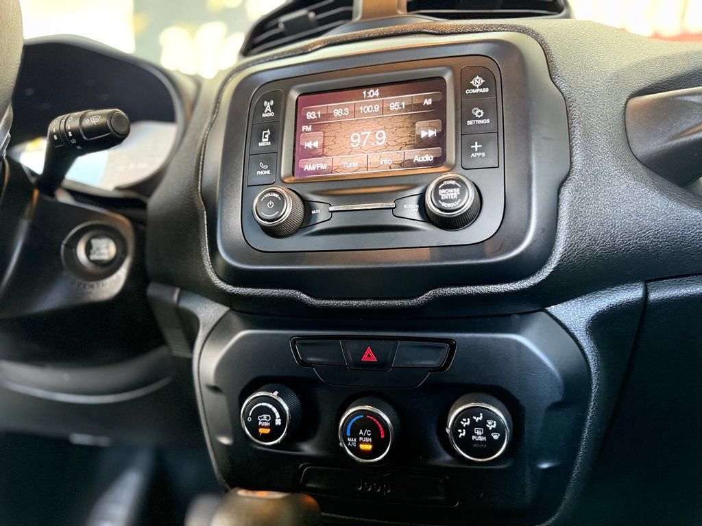 Used 2019 Jeep Renegade Sport AWD/4WD image 27