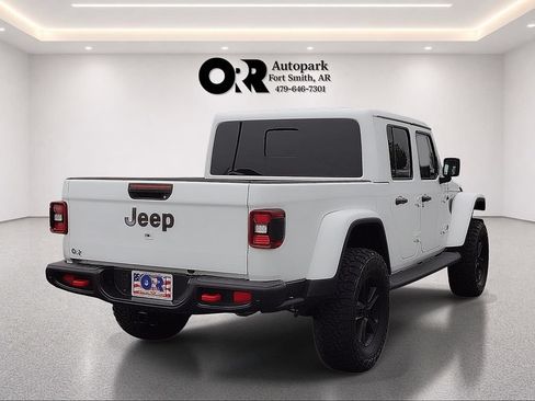 Used 2021 Jeep Gladiator Rubicon AWD/4WD image 5