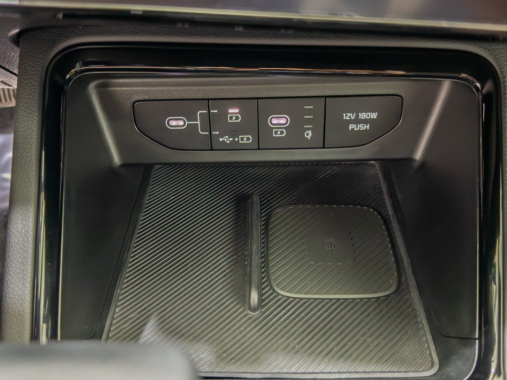 Used 2025 Kia K5 GT-Line w/ GT-Line Premium Package FWD image 35
