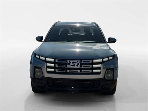 Certified 2025 Hyundai Santa Cruz SEL image 8