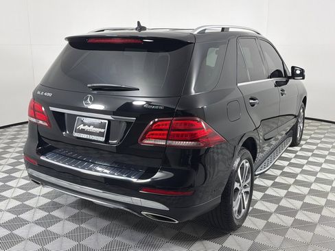 Used 2019 Mercedes-Benz GLE 400 4MATIC w/ Premium 1 Package image 4