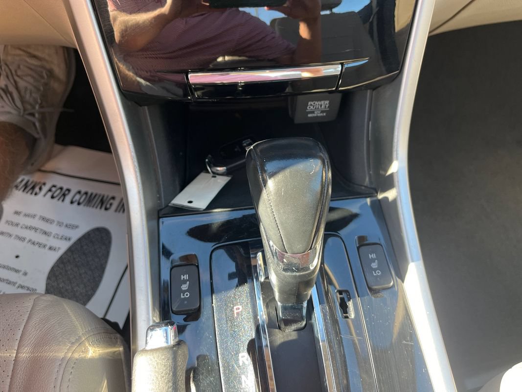 Used 2016 Honda Accord EX-L image 29