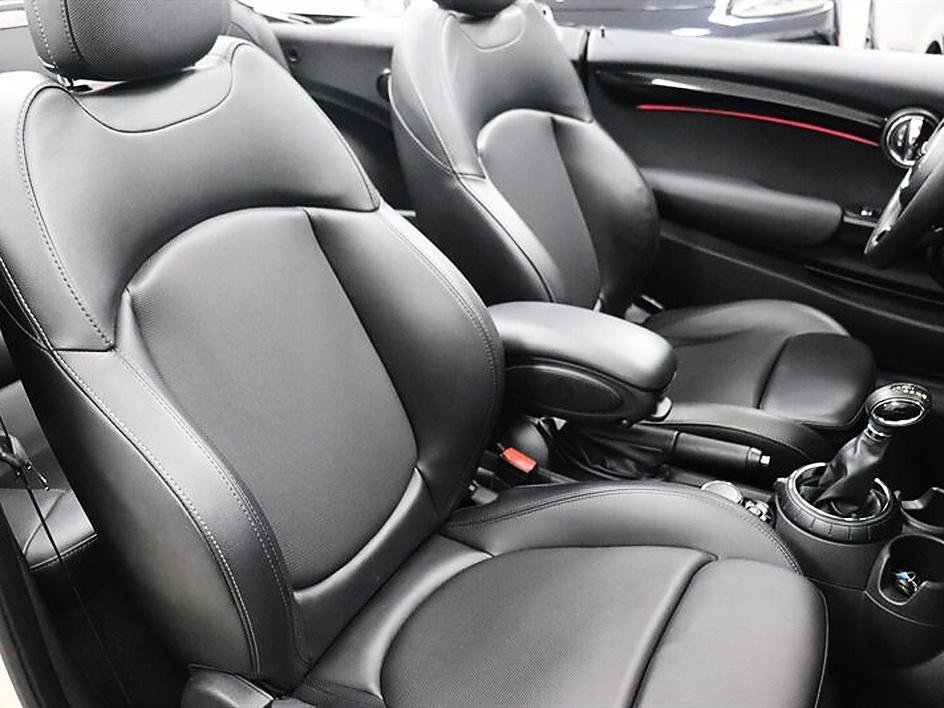 Used 2016 MINI Cooper S FWD image 17