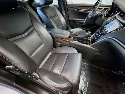 Used 2017 Cadillac XTS Luxury FWD image 15