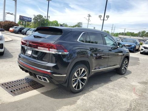 New 2026 Volkswagen Atlas Cross Sport SEL Premium R-Line AWD/4WD image 4