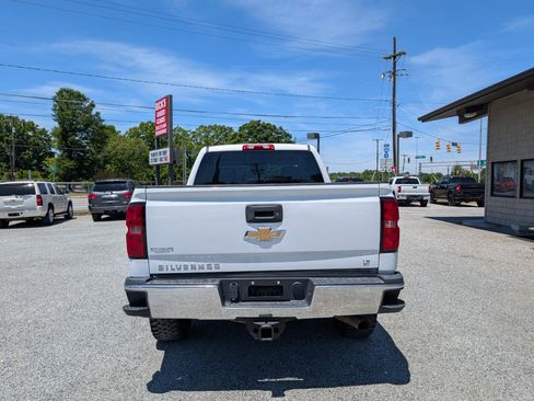 Used 2015 Chevrolet Silverado 2500 LT AWD/4WD image 8