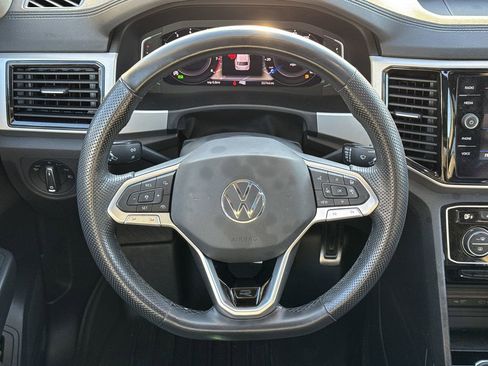 Used 2022 Volkswagen Atlas SEL Premium AWD/4WD image 25