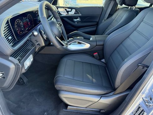 Used 2025 Mercedes-Benz GLE 450 4MATIC Coupe image 17