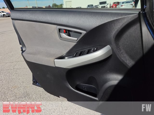 Used 2015 Toyota Prius Three w/ Solar Roof Package FWD image 18