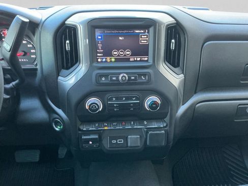 Used 2025 Chevrolet Silverado 2500 Custom w/ Custom Value Package image 13