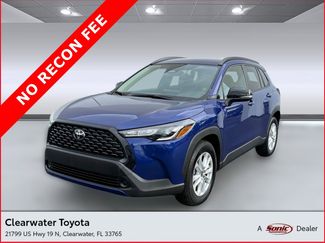 Used 2025 Toyota Corolla Cross LE video 1