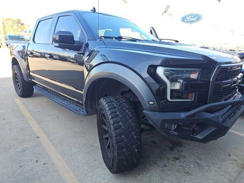 Used 2019 Ford F150 Raptor w/ Equipment Group 802A Luxury image 2