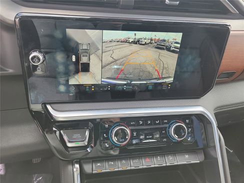 Used 2022 GMC Sierra 1500 Denali image 27