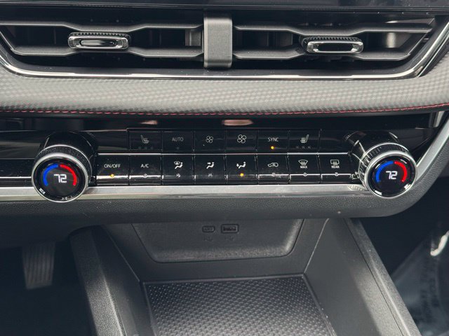 Certified 2026 Chevrolet Equinox RS AWD/4WD image 19