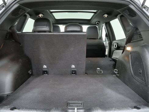 Used 2023 Jeep Compass Limited w/ Sun and Sound Group image 27