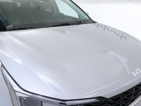 Used 2024 Kia Sorento S w/ Panoramic Sunroof Package image 12