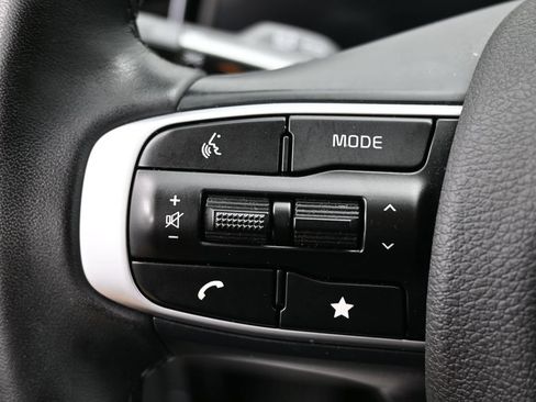 Used 2023 Kia Sportage EX AWD/4WD image 16