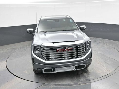 Used 2025 GMC Sierra 1500 Denali w/ Denali Reserve Package AWD/4WD image 31