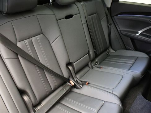 Certified 2025 Audi Q5 Premium w/ Convenience Package AWD/4WD image 52