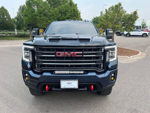 Used 2021 GMC Sierra 2500 AT4 w/ AT4 Premium Plus Package AWD/4WD image 9