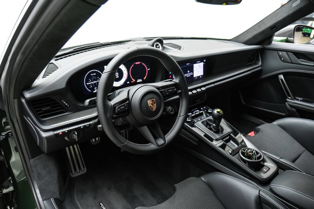 Used 2026 Porsche 911 GT3 RWD image 6