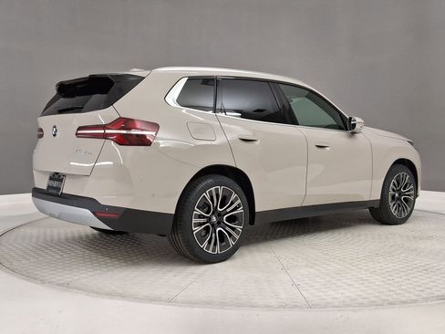 New 2026 BMW X3 xDrive30 w/ Premium Package image 7