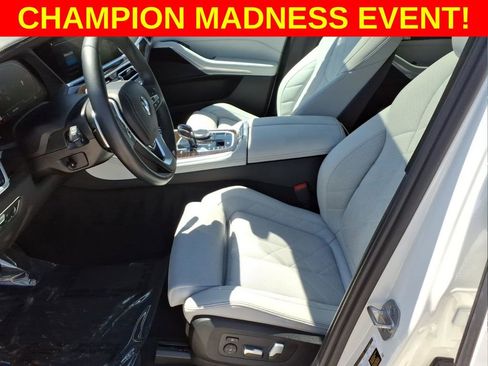 Used 2023 BMW X5 xDrive40i w/ Premium Package image 16