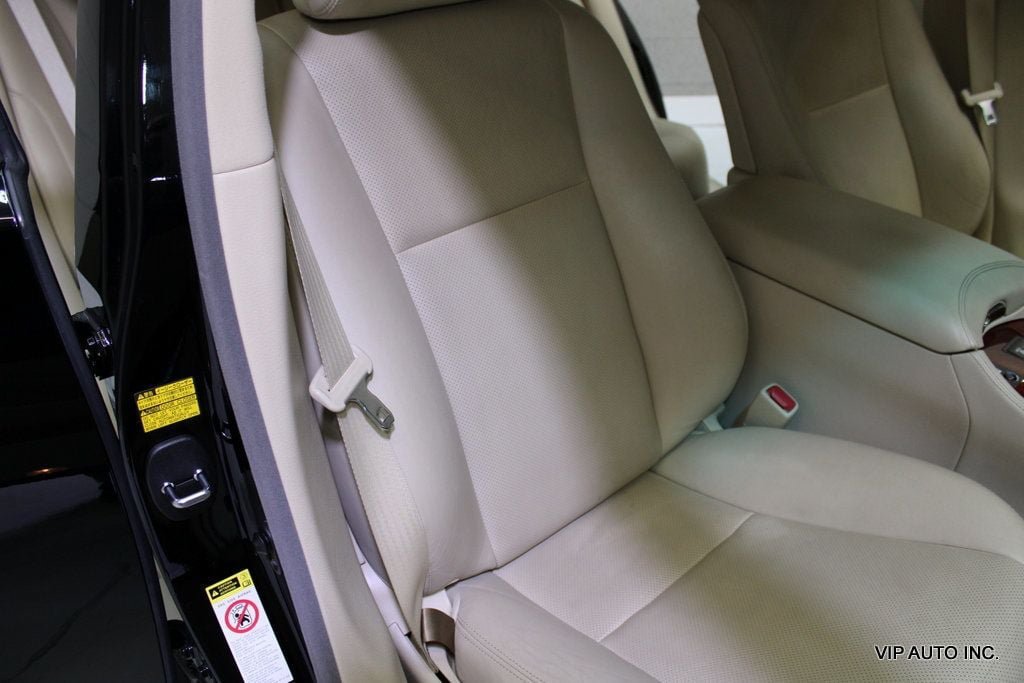 Used 2011 Lexus LS 460 L w/ Luxury Value Edition RWD image 19