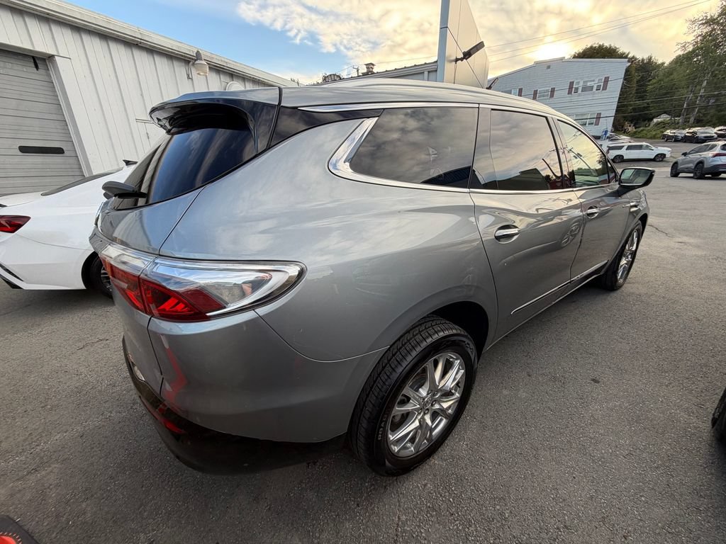Used 2023 Buick Enclave Essence w/ Experience Buick Package AWD/4WD image 5