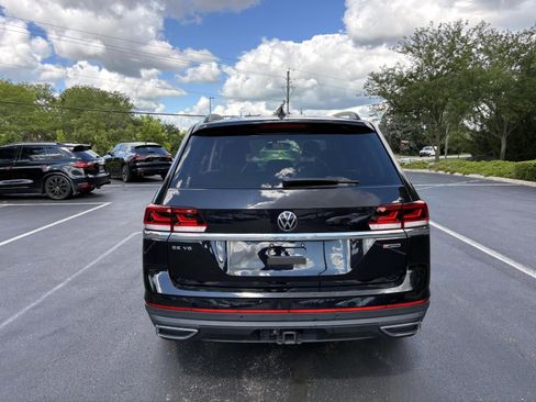 Used 2022 Volkswagen Atlas SE w/ Panoramic Sunroof Package image 6