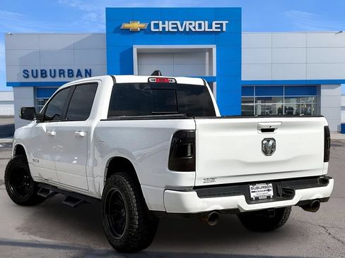 Used 2021 RAM 1500 Big Horn RWD image 3