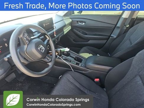 Used 2023 Honda Accord EX image 9