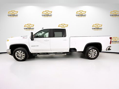 Used 2024 Chevrolet Silverado 3500 LT w/ Convenience Package image 4