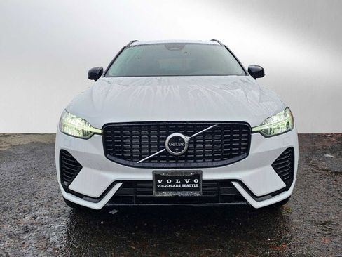 Certified 2025 Volvo XC60 T8 Ultra w/ Protection Package Premier image 8